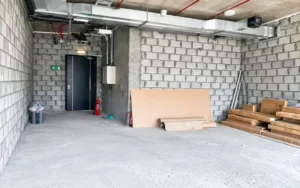 Building layout and commercial use